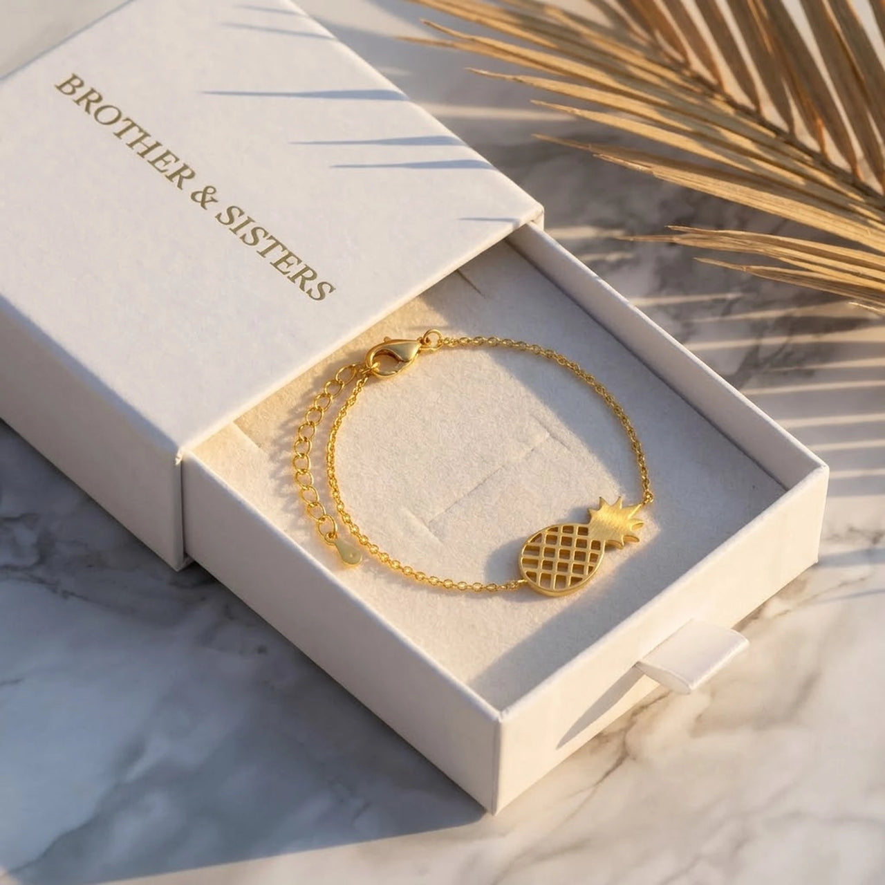 Pineapple bracelet — in the gift box, gold | SKU: 9178613-gold